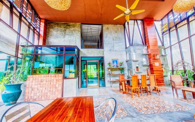 Tree Boutique Resort - photo 2