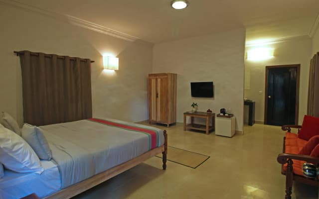 Isann Lodge - photo 3