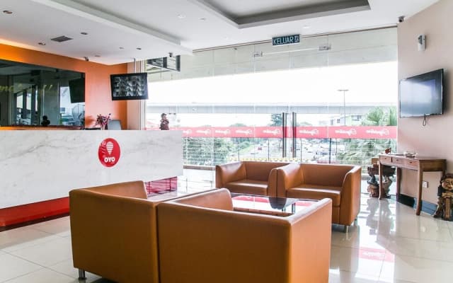 OYO 158 My Signature Hotel - photo 2
