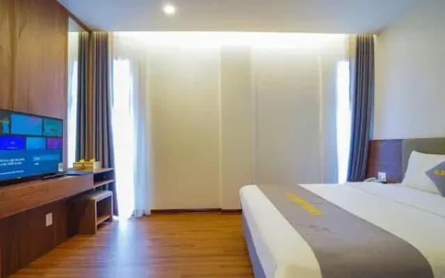 Gia Ninh Hotel Ha Long - photo 4
