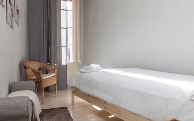 Sant Antoni Apartments - photo 4