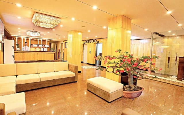 Golden Rain 2 Hotel - photo 2