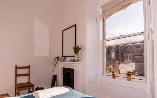 Comfortable Apartment in Leith - photo 5