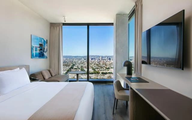 AC Hotel Downtown Los Angeles, a Marriott Hotel - photo 2