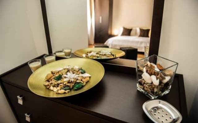 Capital Suites - photo 2