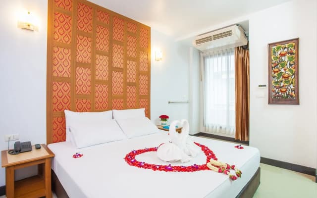 New Siam Palace Ville - photo 2