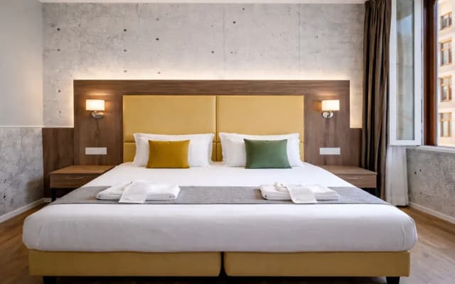 Bramble Luxury Suites - photo 3