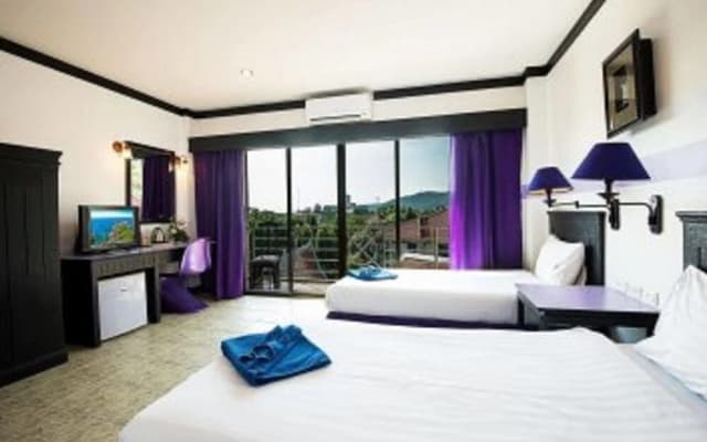 Sharaya Karon Resort - photo 4