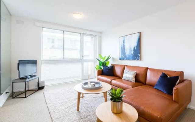 Brooke 1Bdr Stkilda Apartment - photo 5