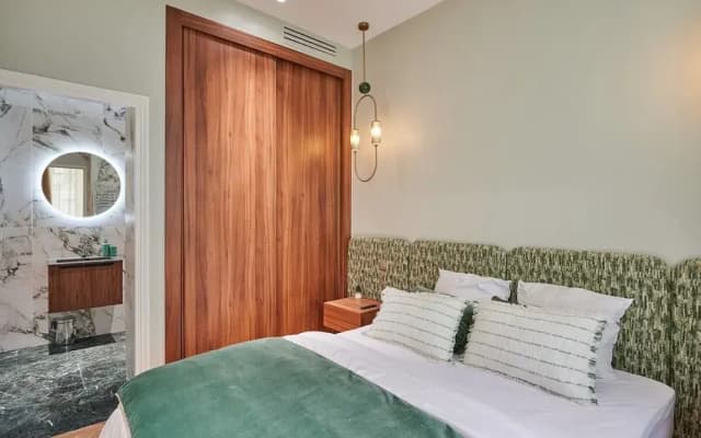 Sublime Apartment in the Center of Paris - photo 3