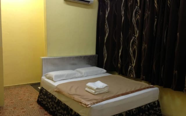B-Hotel - photo 5