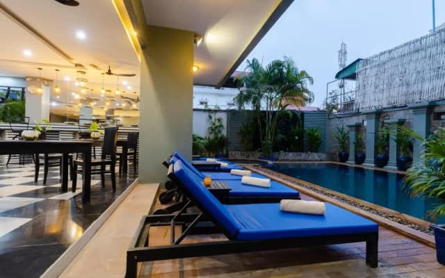 Siem Reap Sky Inn - photo 2