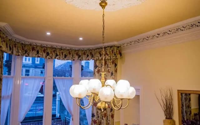 Strathallan Guest House - photo 5