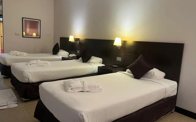 Al Jazira Club Hotel - photo 3