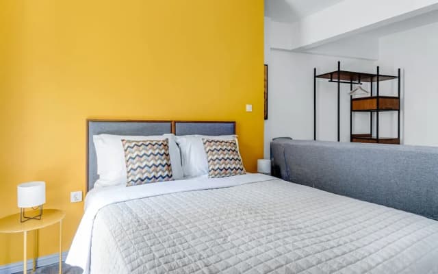 Sanders Center - Nice Studio Apt With Balcony - photo 4