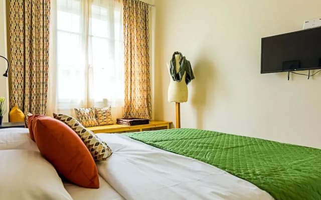 Hippy Decorated 2 Bedrooms Apartment - photo 3
