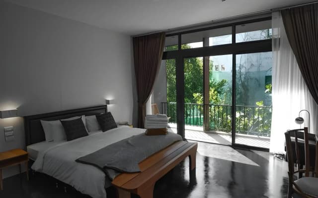 Cherlock Hotel - photo 5