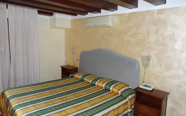 Lion Morosini Palace - photo 3
