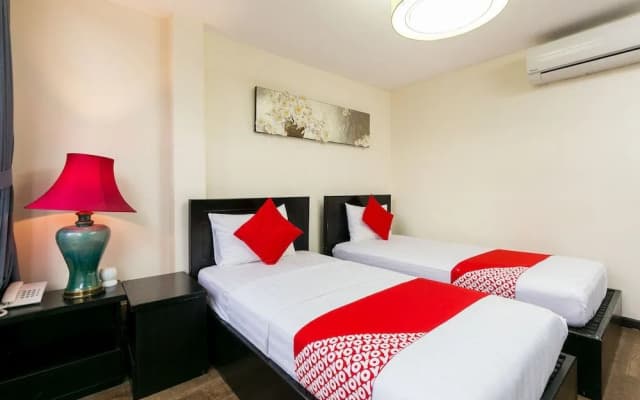 OYO 457 Spring Hotel - photo 5