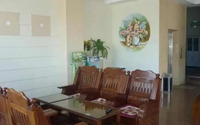 Waikiki Hotel Danang - photo 4