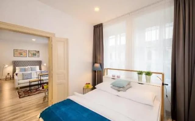 Luxurious Apartments Karlin - photo 3