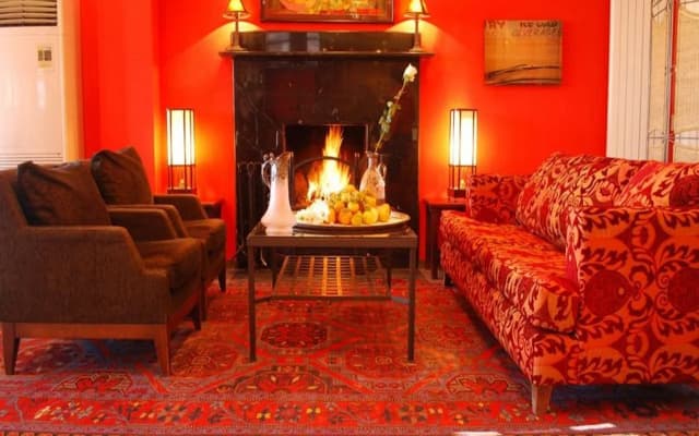 Betsy's Hotel - photo 4