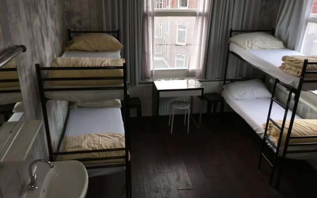 Amigo Hostel - photo 3