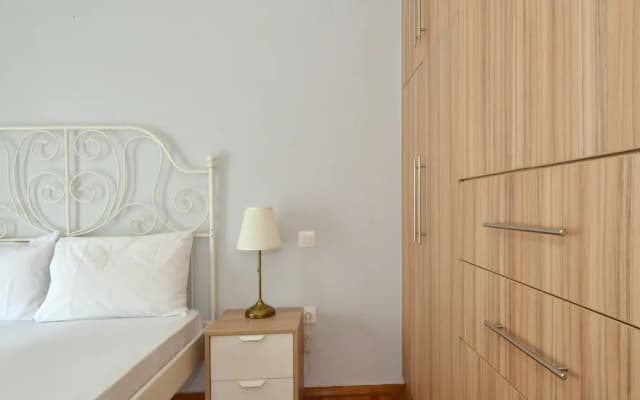 Exarchia a nice and cozy apartment - photo 3