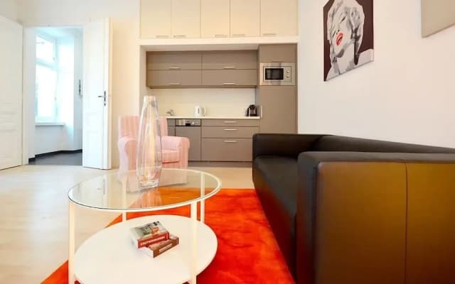 Vienna Residence Lovely Apartment with Space for 2 Close To the Subway - photo 3