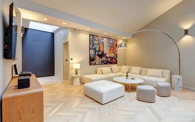 Elegant Apartment With Ac-3br-10p-place des Vosges - photo 2