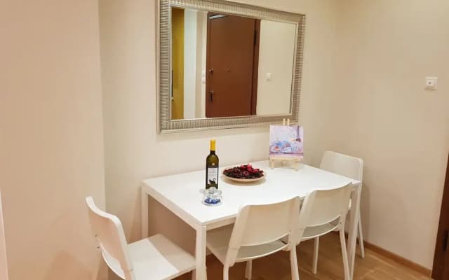 Stylish Urban Apartment - photo 4