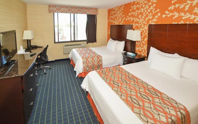 Corona Hotel - photo 5