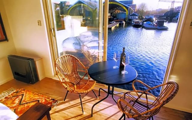 Houseboat Concordia B&B - photo 4