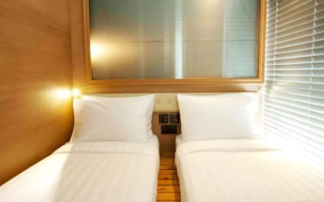 Bluejay Residences Ap Lei Chau - photo 2