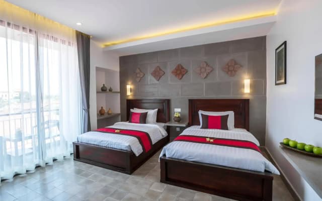 Silver Palms Residence - photo 3