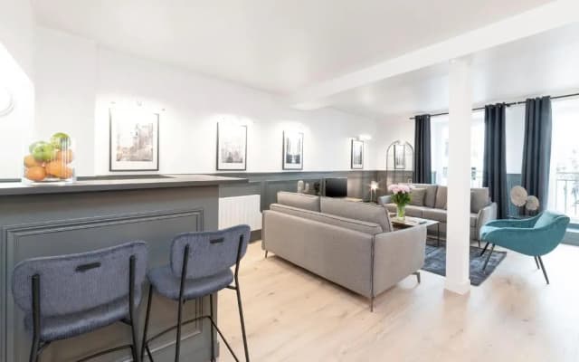 LivinParis - Luxury 4 Bedrooms Le Marais I - photo 2