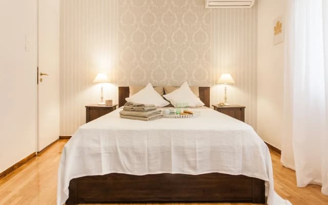 Classy Central Apartment near Acropolis - photo 3