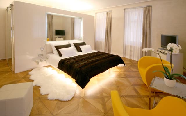 Hotel Three Storks - photo 5