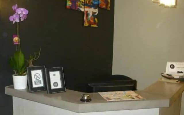 Hotel Reyes - photo 2
