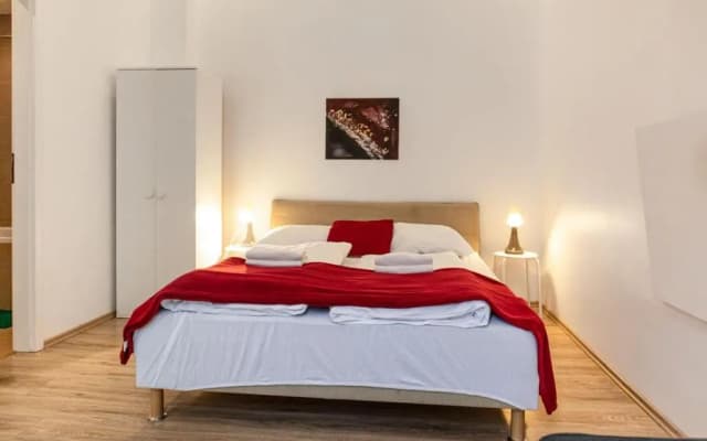 Sleek Studio Apt - Suitable for Longstays - photo 4