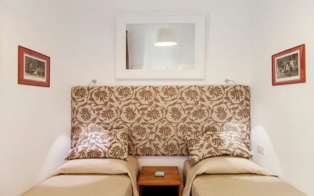 Croce - WR Apartments - photo 3