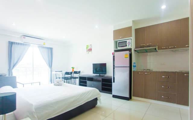 Apollo Apart Hotel - photo 3
