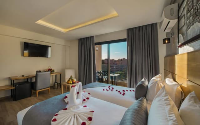 Stars Hotel - photo 3