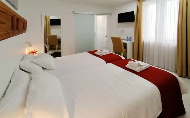 Hostal Royal Cruz - photo 4