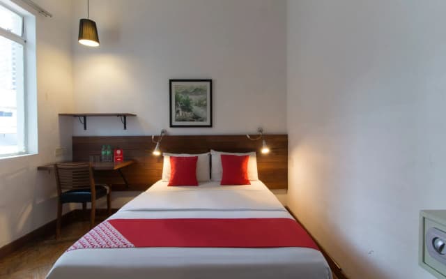 Lodge Paradize Hotel by OYO Rooms - photo 2