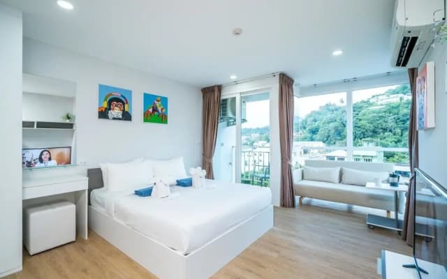 Ozone Kata -great Location Rooftop Pool Convenient Studio - photo 4
