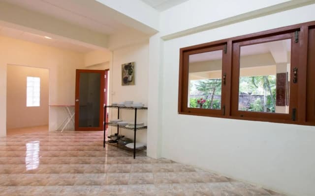 爱沙万别墅酒店(Aisawan Villas) - photo 3