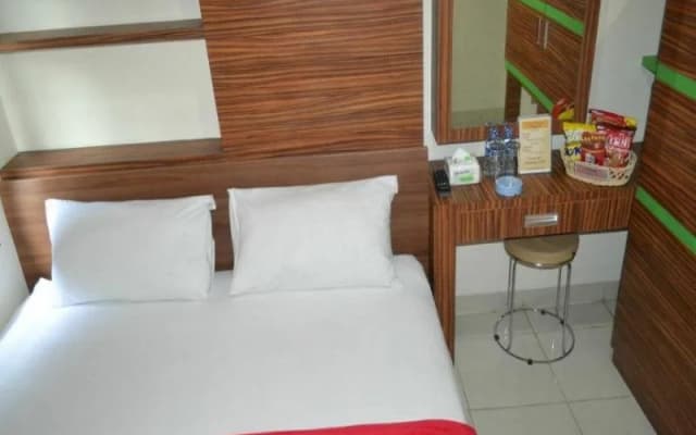 Hotel Quintus Jakarta - photo 2