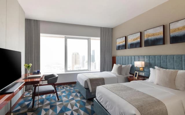 The Bentley Luxury Hotel and Suites - photo 4