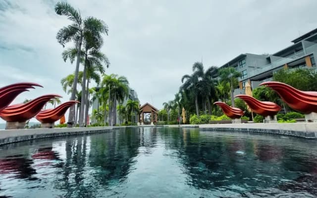 Seaview Condo In 5 Star Resort - MG1 - photo 5